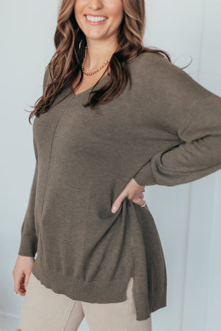 Nic Solid V-Neck Sweater - 2 Colors