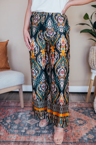 Border Print Wide Leg Pants